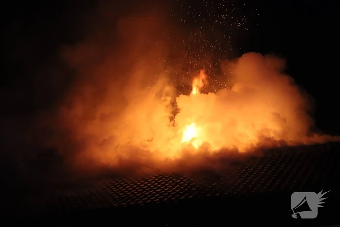 Veel rookontwikkeling bij brand in woning