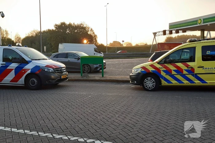 Een gewonde bij ongeval bij tankstation