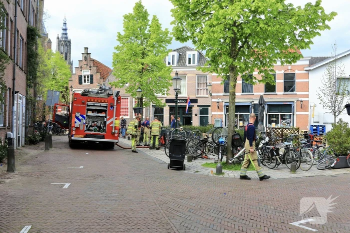 Brand in ondergrondse restafval container