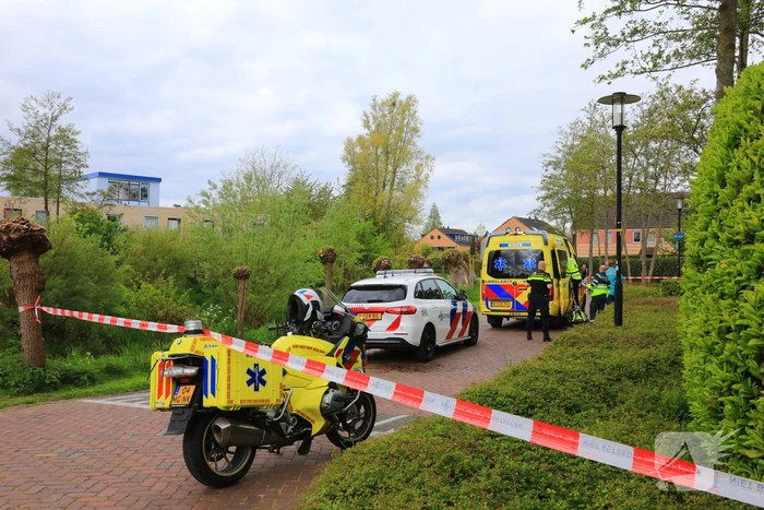 Scooterrijdster ernstig gewond na val