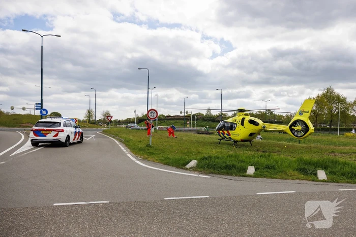 Scooterrijdster ernstig gewond na val