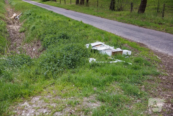 Afgelegen terrein in Vathorst lijkt op dumplek