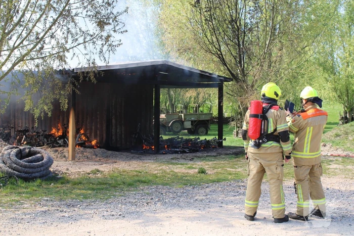 Brandweer ingezet bij schuurbrand