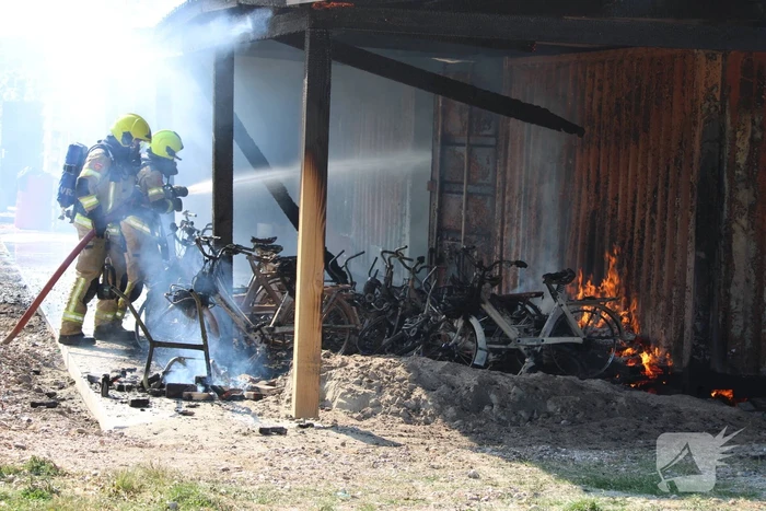 Brandweer ingezet bij schuurbrand