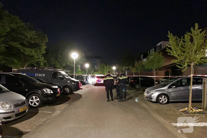 Politie zoekt twee verdachten na woningoverval