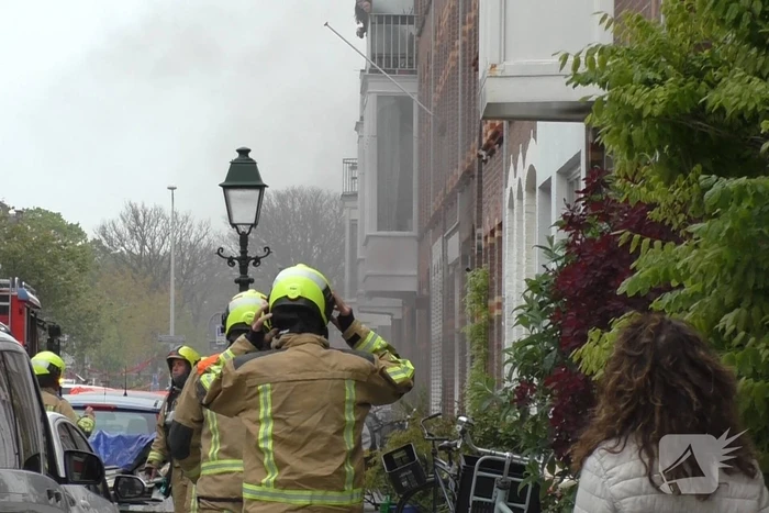 Veel rook bij brand in woning