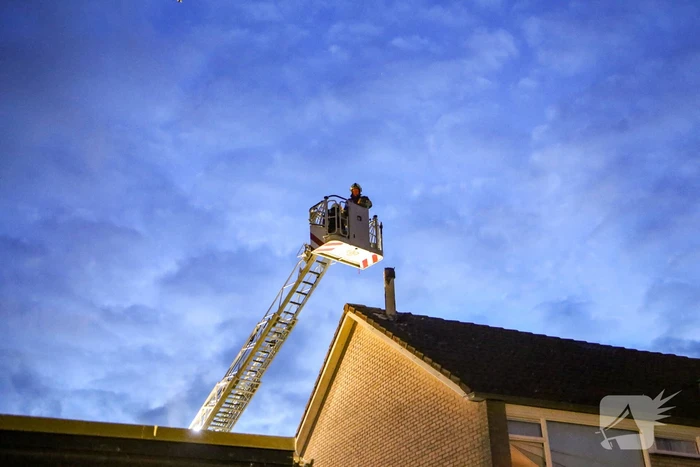 Schoorsteen geveegd na brand