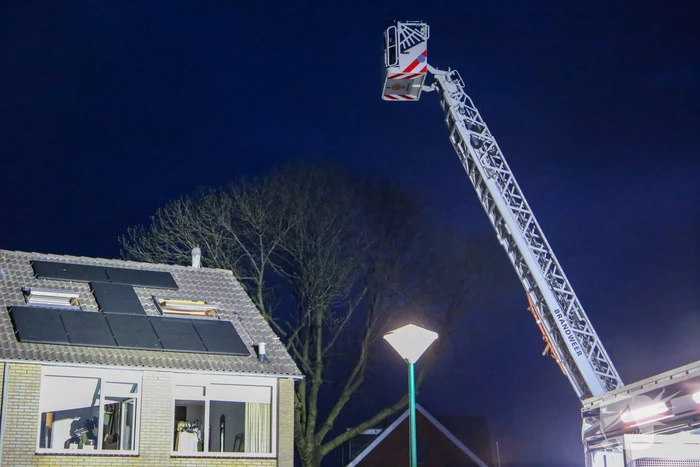Schoorsteen geveegd na brand