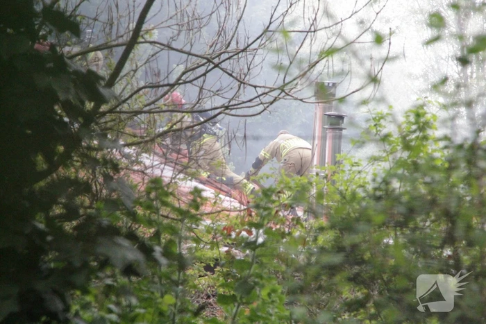 Veel rook bij brand in schuur
