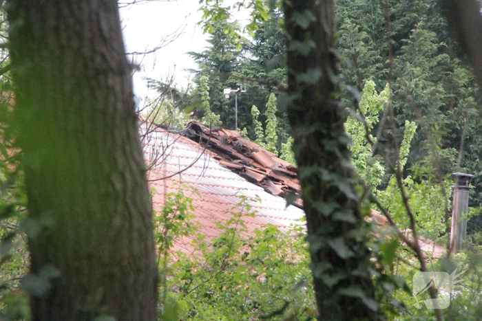 Veel rook bij brand in schuur
