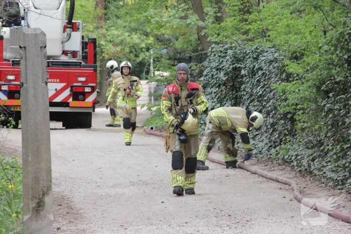 Veel rook bij brand in schuur
