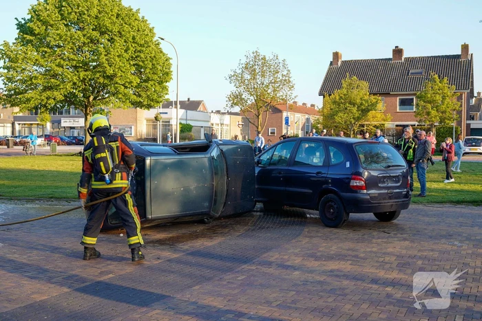 Spectaculaire brandweeroefening trekt veel bekijks