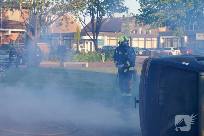 Spectaculaire brandweeroefening trekt veel bekijks