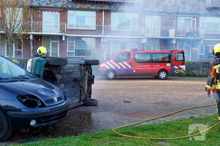 Spectaculaire brandweeroefening trekt veel bekijks