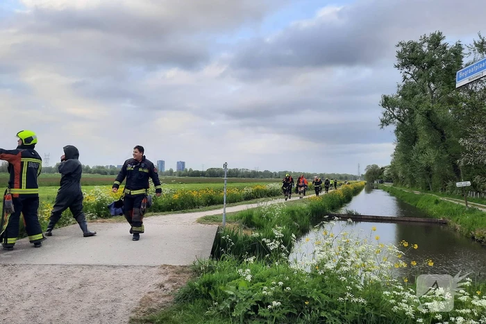 Zoekactie na aantreffen van schoen in slootkant