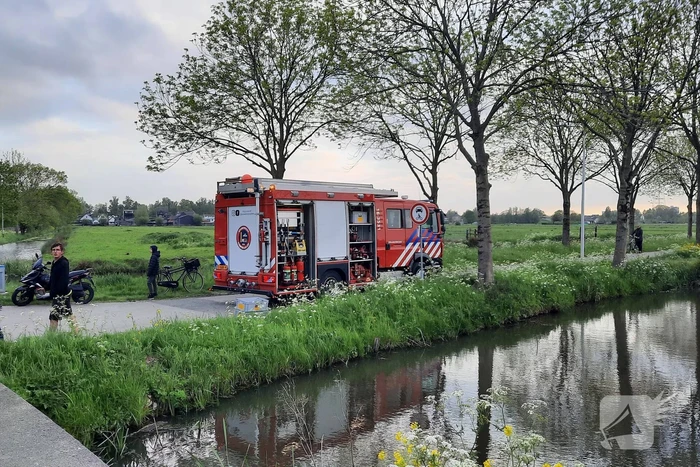 Zoekactie na aantreffen van schoen in slootkant