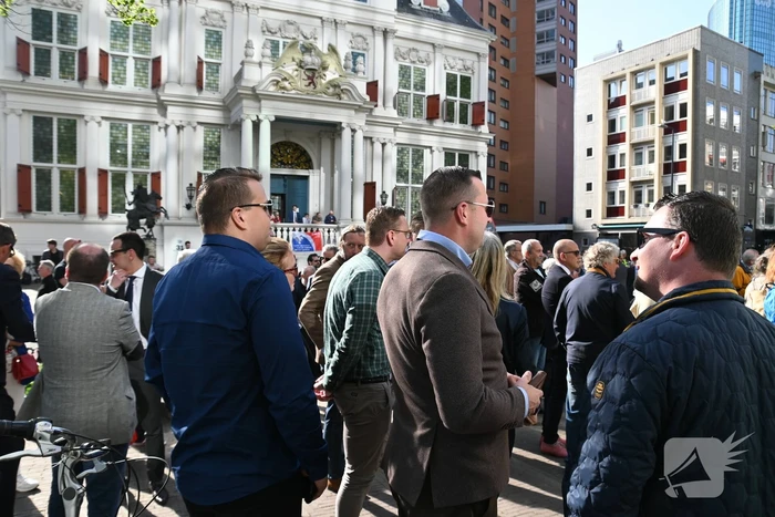 Honderden herdenken Pim Fortuyn