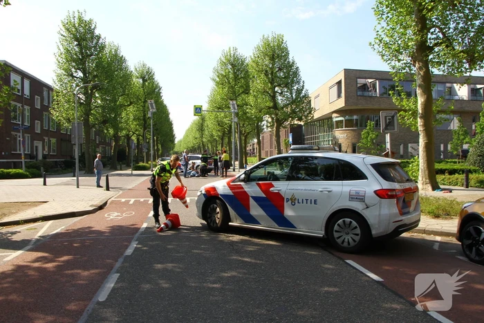 Fietser aangereden op kruising