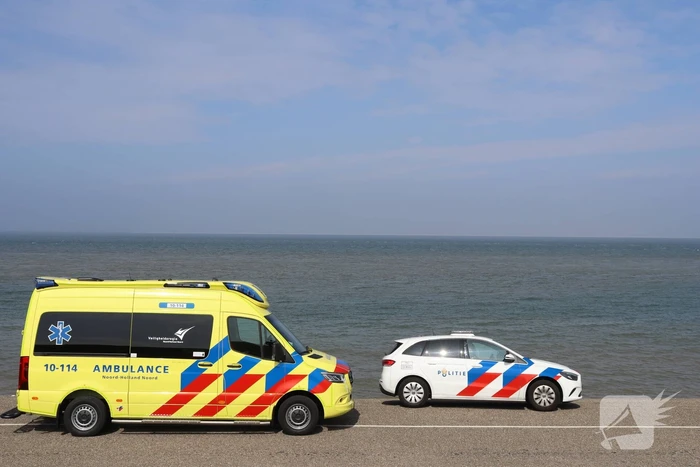 Persoon gewond na te water raken