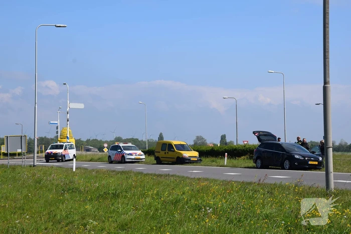 Schade na ongeval op rotonde