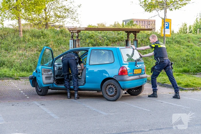 Automobilist aangehouden na aanrijden van vrouw