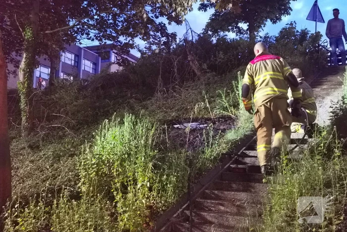Geldkisje gevonden bij brand in bosschage