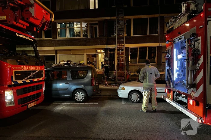 Woningbrand snel onder controle door inzet hulpdiensten