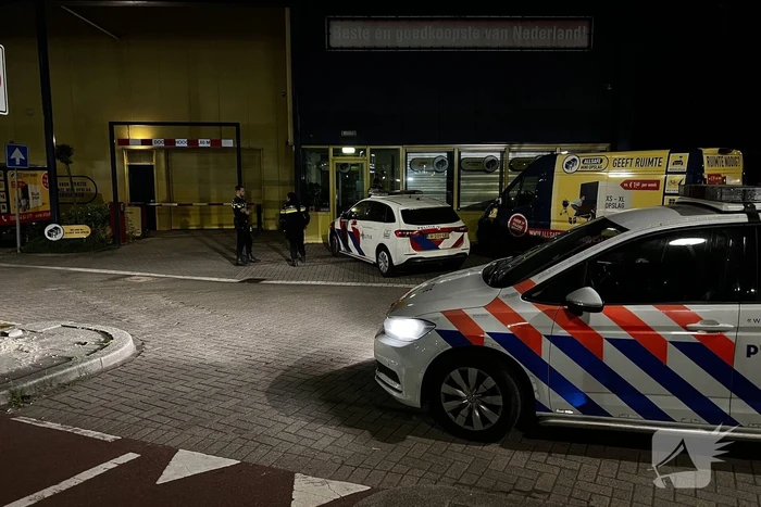 Politie onderzoekt pand na inbraakalarm