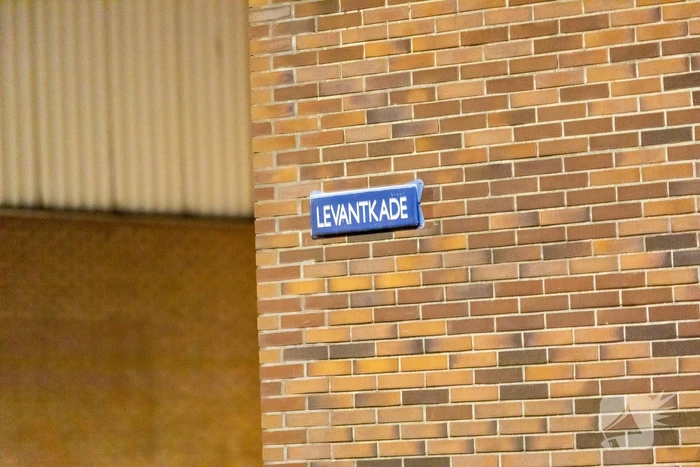Gewonde bij explosie in woning