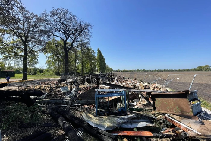 Day-after grote brand bij boerderij