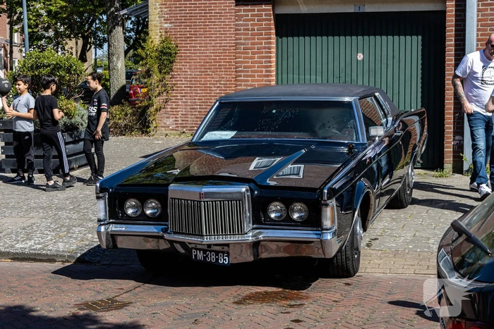 Oldtimer vat vlam