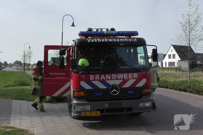 Brandende prullenbak snel geblust