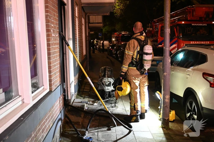 Woningen ontruimd door scooterbrand