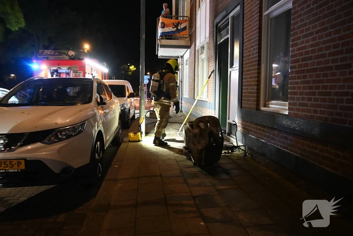 Woningen ontruimd door scooterbrand