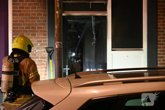Woningen ontruimd door scooterbrand