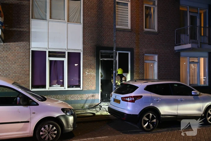 Woningen ontruimd door scooterbrand
