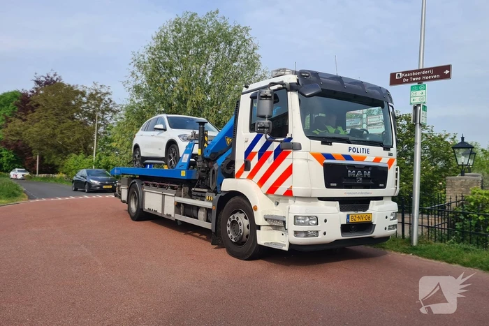 Inval en aanhouding bij boerderijwoning