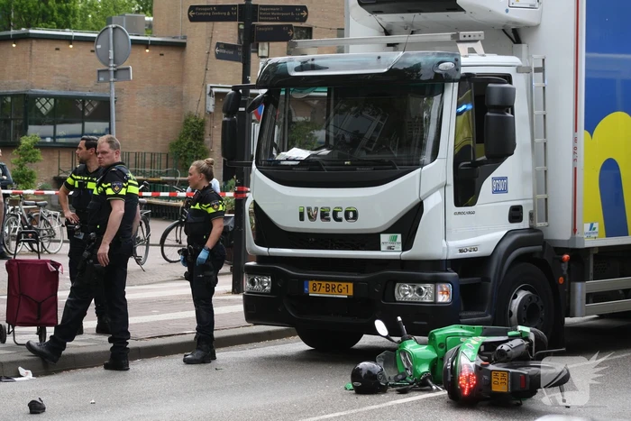 Twee gewonden bij ernstig verkeersongeval