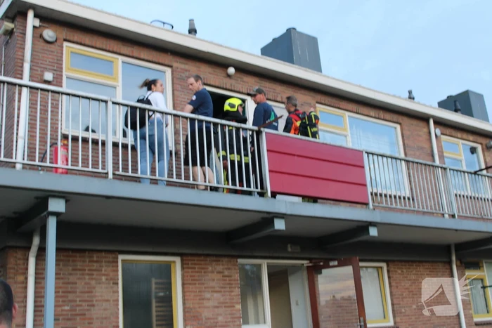 Brandweer controleert woning na brandmelding