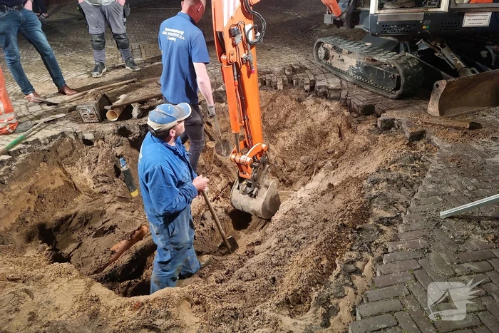 Meerdere wegen afgesloten vanwege waterlekkage