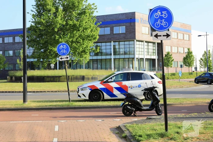 Beschonken scooterrijder gaat hard onderuit