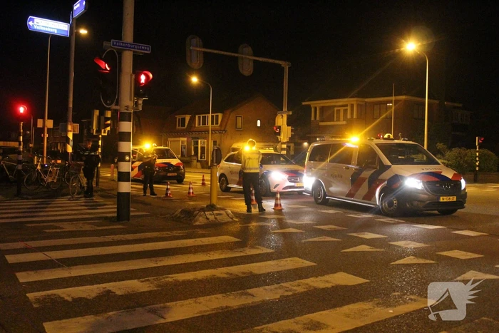 Fietser en automobilist botsen op elkaar