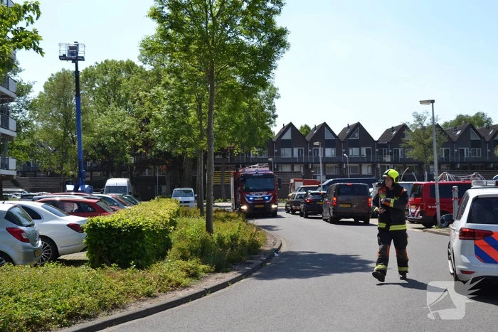 Wasmachine vliegt in brand in woning