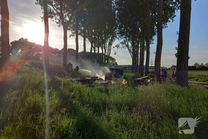 Brandende schuur veroorzaakt veel rook