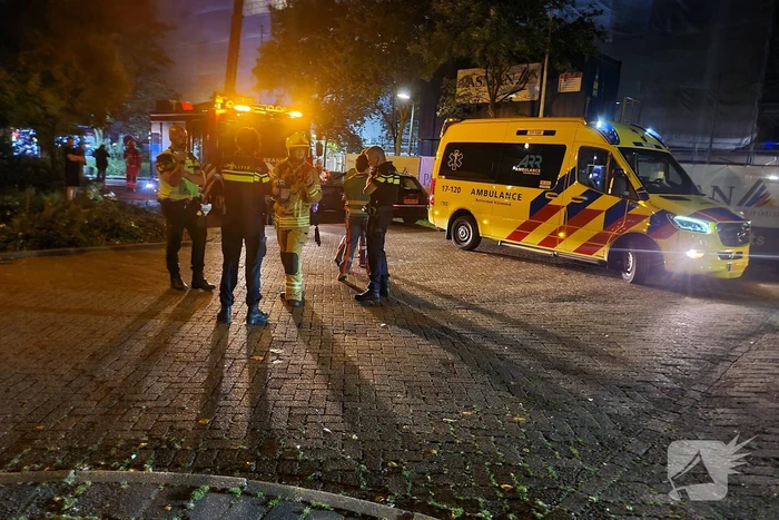 Bewerkingsmiddelen harddrugs aangetroffen na brand in flatwoning