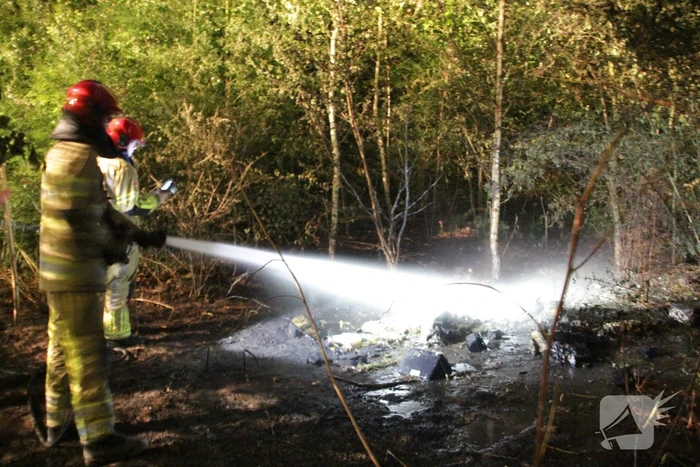 Bosbrand ontstaan door kampvuur