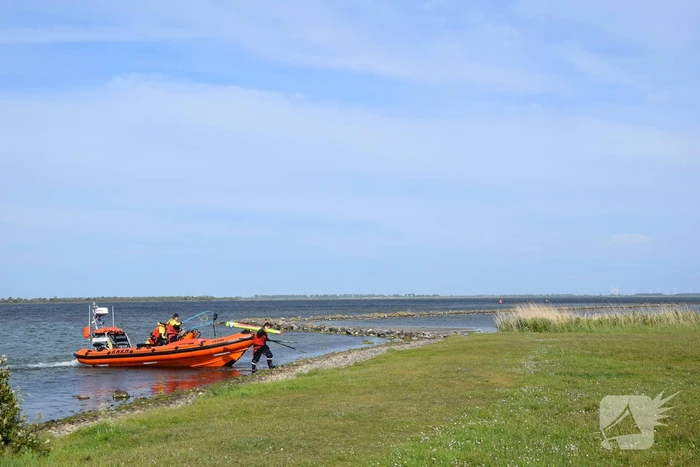 KNRM ingezet voor surfer in de problemen op Grevelingenmeer