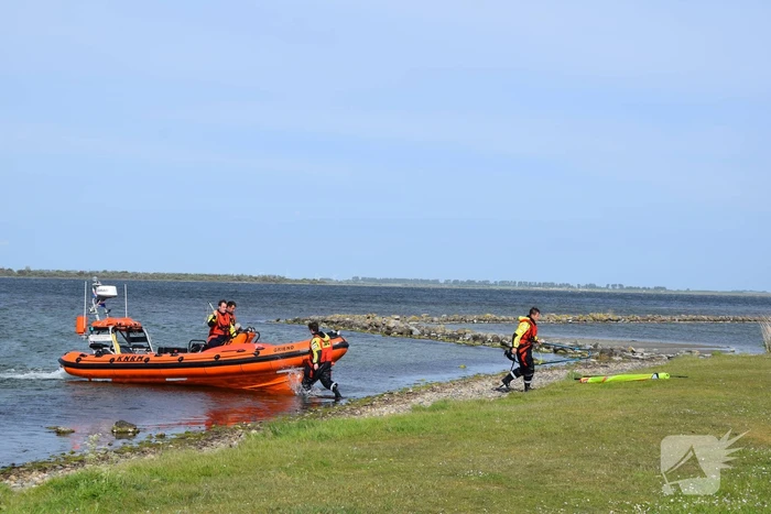 KNRM ingezet voor surfer in de problemen op Grevelingenmeer