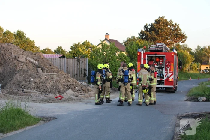 Gasleiding geraakt op bouwterrein