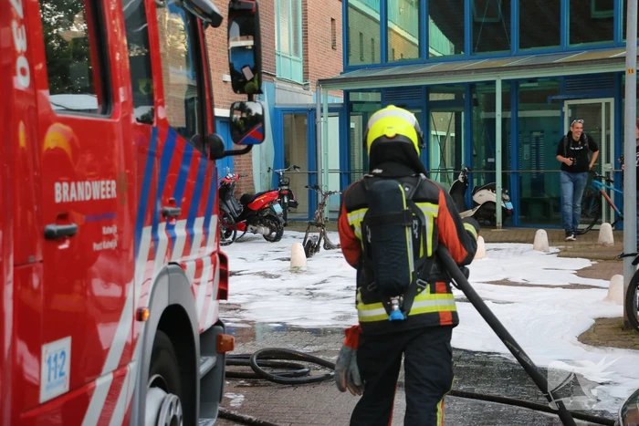 Scooter volledig verwoest vanwege brand